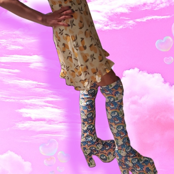 YRU x Care Bears 'Labyrinth' Blue Sky BNIB 9 - Picture 2 of 9